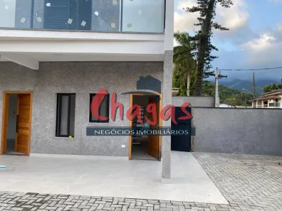Casa de Condomínio com 2 Quartos à venda, 180m² no Jardim Mariella, Caraguatatuba