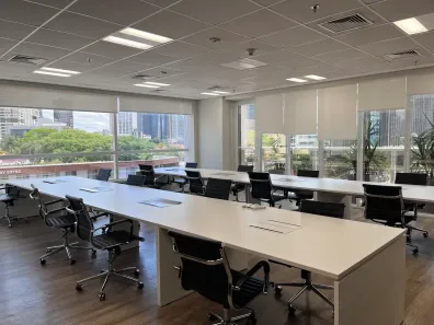 Sala Comercial à venda, 107m² no Cidade Monções, São Paulo