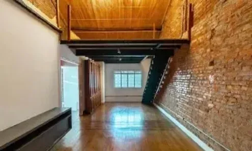 Sobrado com 2 Quartos para venda ou aluguel, 190m² no Barra Funda, São Paulo