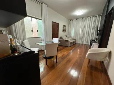 Casa com 3 Quartos à venda, 198m² no Carlos Prates, Belo Horizonte