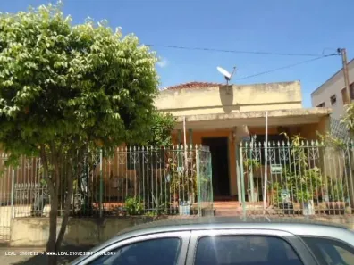 Casa com 3 Quartos à venda, 156m² no Vila São Jorge, Presidente Prudente