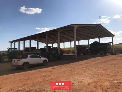 Fazenda/Sítio à venda, 5735400m² no , Cristalina