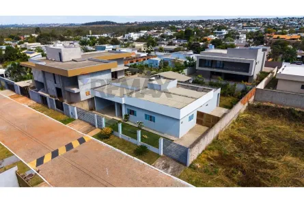 Casa de Condomínio com 4 Quartos à venda, 271m² no Setor Habitacional Jardim Botânico, Brasília