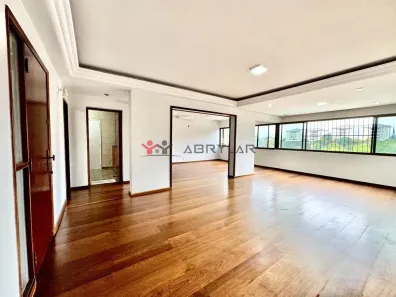 Apartamento com 4 Quartos para alugar, 220m² no Vila Rica, Jundiaí