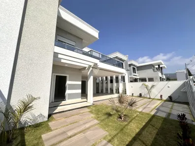 Sobrado com 3 Quartos à venda, 244m² no Ingleses do Rio Vermelho, Florianópolis
