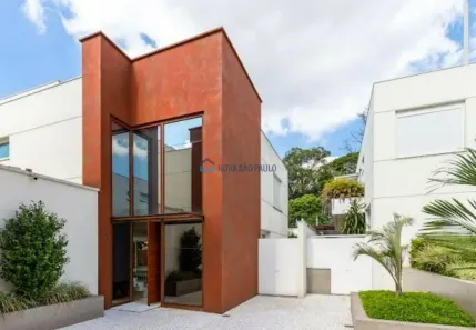 Casa com 4 Quartos à venda, 680m² no Parque Colonial, São Paulo