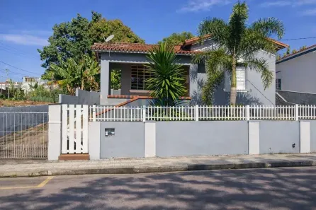 Casa com 2 Quartos à venda, 140m² no Centro, Vinhedo