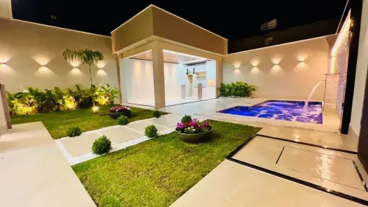 Casa com 3 Quartos à venda, 232m² no Parque Amazônia, Goiânia