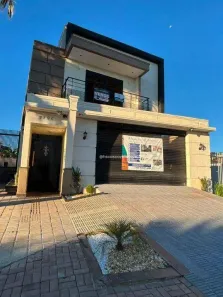Sobrado com 3 Quartos à venda, 160m² no Country, Cascavel