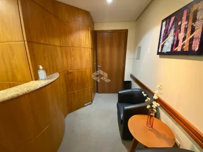 Sala Comercial à venda, 37m² no Praia de Belas, Porto Alegre