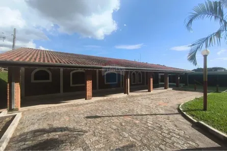 Fazenda/Sítio com 3 Quartos para alugar, 350m² no Chácara Recreio Vista Alegre, Botucatu