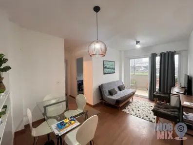 Apartamento com 2 Quartos para alugar, 72m² no Passo da Areia, Porto Alegre