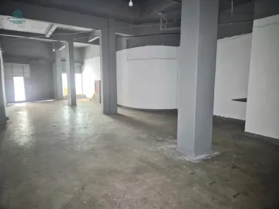Ponto Comercial para alugar, 256m² no Humaitá, Rio de Janeiro