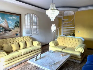 Casa com 5 Quartos para alugar, 445m² no Canaã, Londrina