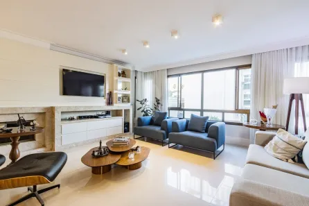 Apartamento com 3 Quartos à venda, 143m² no Petrópolis, Porto Alegre