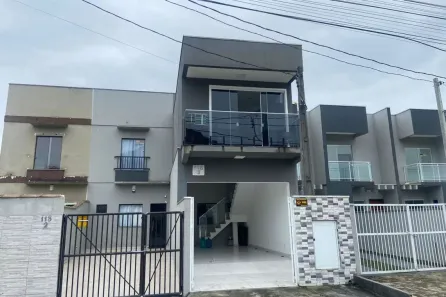 Sobrado com 2 Quartos à venda, 62m² no Sertãozinho, Matinhos