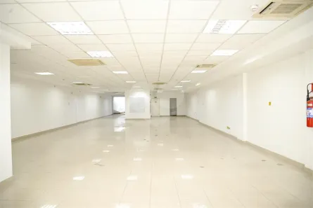 Prédio Comercial para venda ou aluguel, 1400m² no Vila Ré, São Paulo