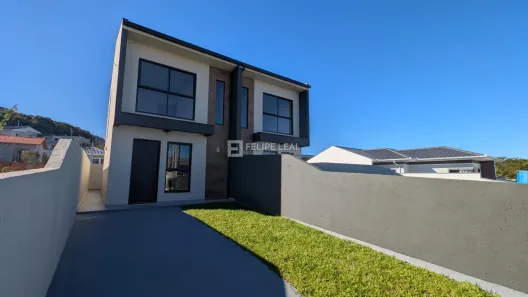 Sobrado com 2 Quartos à venda, 73m² no Forquilhas, São José
