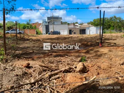 Lote/Terreno à venda, 495m² no Jaraguá, Montes Claros