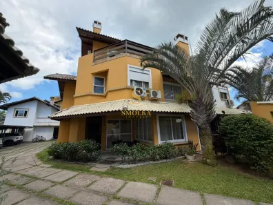 Casa de Condomínio com 4 Quartos à venda, 160m² no Cachoeira do Bom Jesus, Florianópolis
