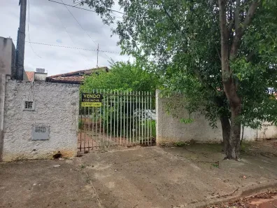 Casa com 2 Quartos à venda, 75m² no Monte Carlo, Americana