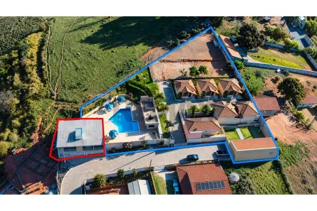 Sobrado com 2 Quartos à venda, 230m² no Centro, Monte Sião