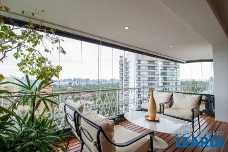 Apartamento com 3 Quartos à venda, 330m² no Santo Amaro, São Paulo