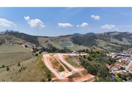 Lote/Terreno à venda, 210m² no Centro, Joanópolis