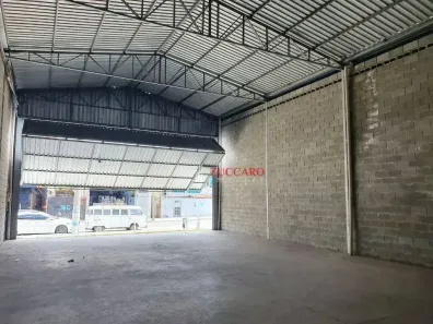 Galpão/Depósito/Armazém à venda, 200m² no Jardim Presidente Dutra, Guarulhos