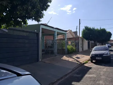 Casa com 3 Quartos à venda, 239m² no Jardim das Estações (Vila Xavier), Araraquara
