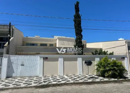 Sobrado com 4 Quartos à venda, 600m² no Centro, Matinhos