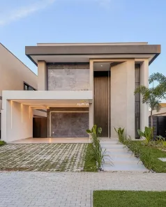 Casa de Condomínio com 4 Quartos à venda, 265m² no Cidade Alpha, Eusébio