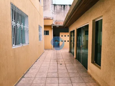 Sobrado com 4 Quartos para alugar, 337m² no Centro, Sorocaba