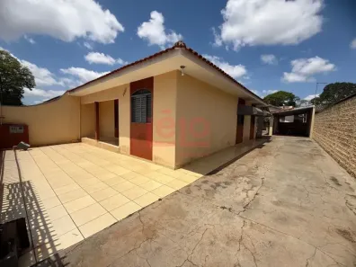 Casa com 5 Quartos à venda, 186m² no Jardim Alvorada, Maringá