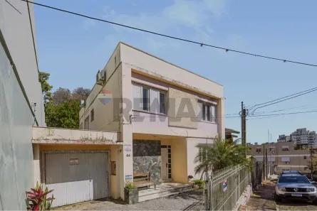 Casa com 3 Quartos à venda, 221m² no Centro, Santa Maria