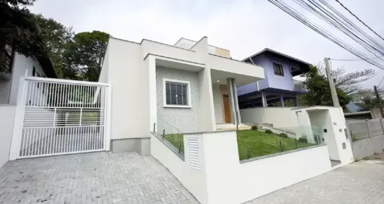 Casa com 3 Quartos à venda, 173m² no Jaraguá Esquerdo, Jaraguá do Sul