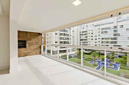 Apartamento com 4 Quartos à venda, 158m² no Água Verde, Curitiba
