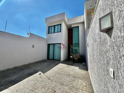Casa com 3 Quartos para alugar, 180m² no Planalto, Belo Horizonte