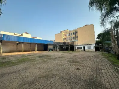 Galpão/Depósito/Armazém para alugar, 750m² no São Geraldo, Porto Alegre
