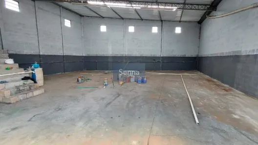 Galpão/Depósito/Armazém à venda, 215m² no Sítio São José, Várzea Paulista