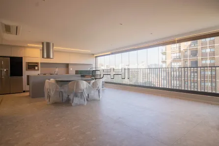 Apartamento com 2 Quartos para alugar, 147m² no Vila Nova Conceição, São Paulo