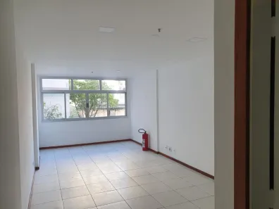 Sala Comercial à venda, 28m² no Centro, Niterói