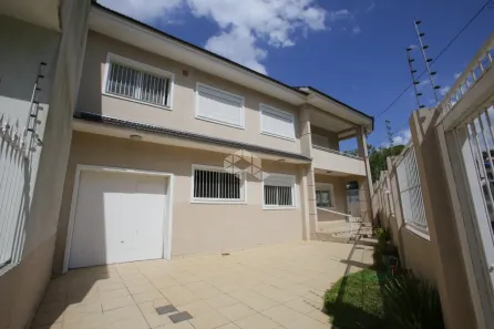 Casa com 2 Quartos à venda, 115m² no Vila Ipiranga, Porto Alegre