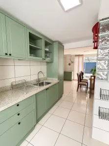 Casa com 6 Quartos à venda, 150m² no Conjunto Residencial Cidade Alta, Maringá
