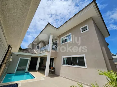 Casa com 4 Quartos para alugar, 300m² no Vargem Pequena, Rio de Janeiro