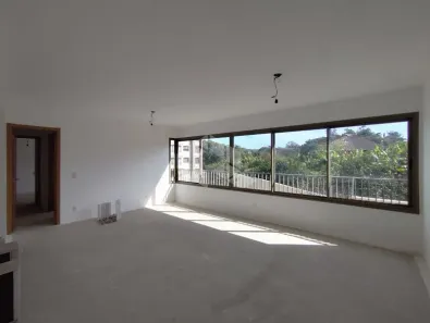 Apartamento com 3 Quartos para alugar, 105m² no Cavalhada, Porto Alegre