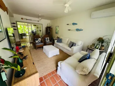 Casa de Condomínio com 4 Quartos para alugar, 220m² no Baleia, São Sebastião