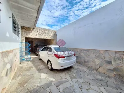 Casa com 3 Quartos à venda, 219m² no Vila Scarabucci, Franca