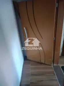 Casa com 2 Quartos para alugar, 90m² no São Pedro, Osasco