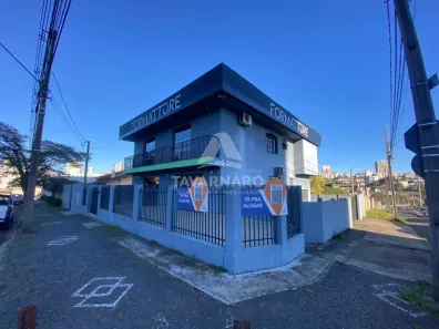 Sala Comercial para alugar, 329m² no Uvaranas, Ponta Grossa